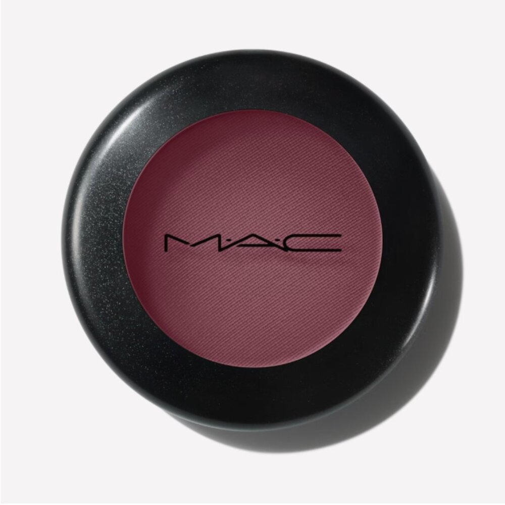 MAC eyeshadow - Shady santa - dark warm burgundy